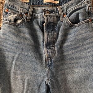 Women’s Levi’s “Ribcage” Straight ankle